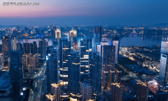 尽纳糊口的抱负：正在超大按摩浴缸